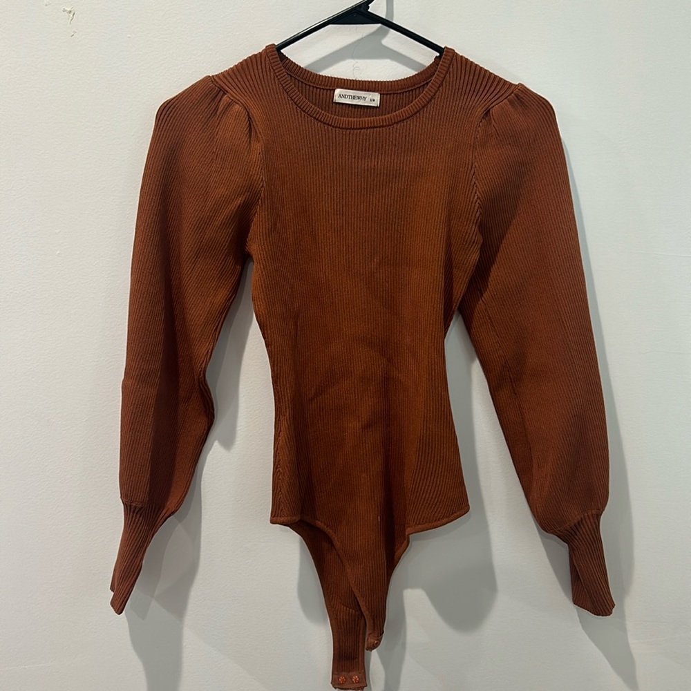 And The Why puff sleeve bodysuit